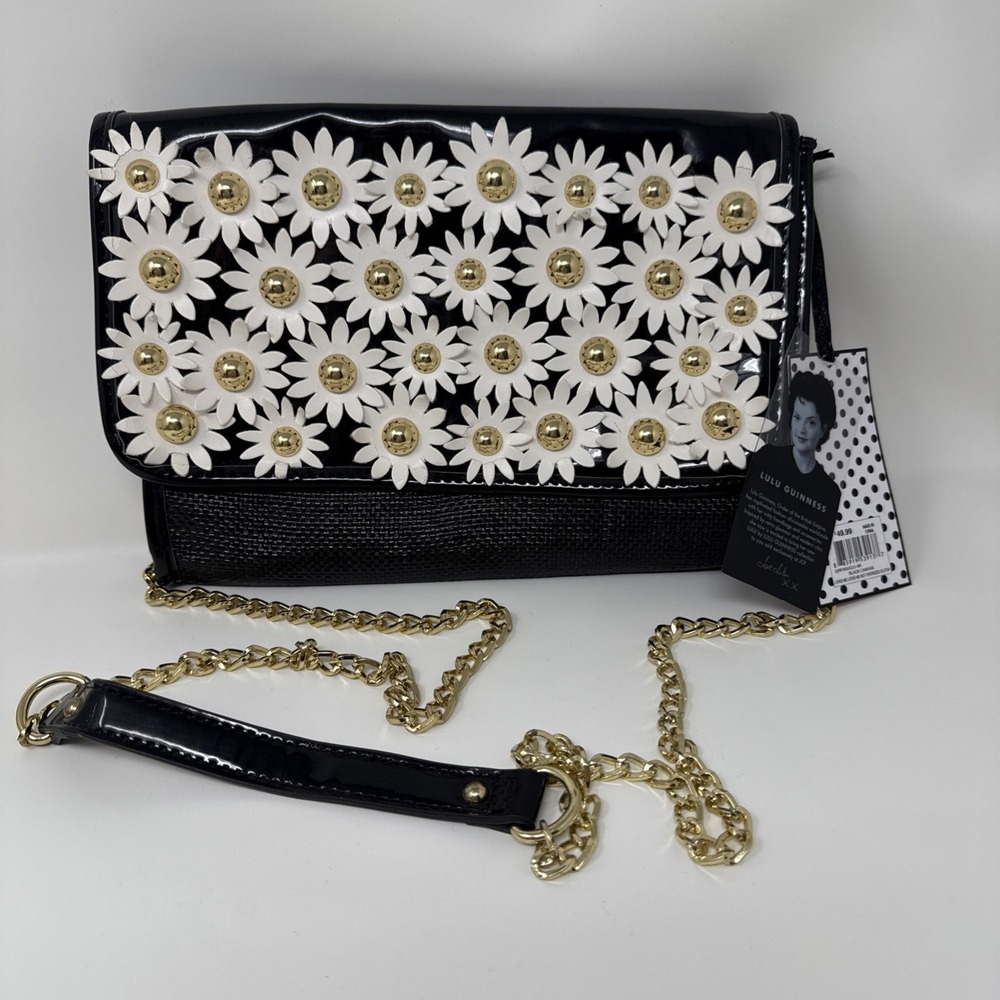 Lulu Guinness Handbag Loves Me Loves Me Not Oversized Clutch Black Daisy's NWT